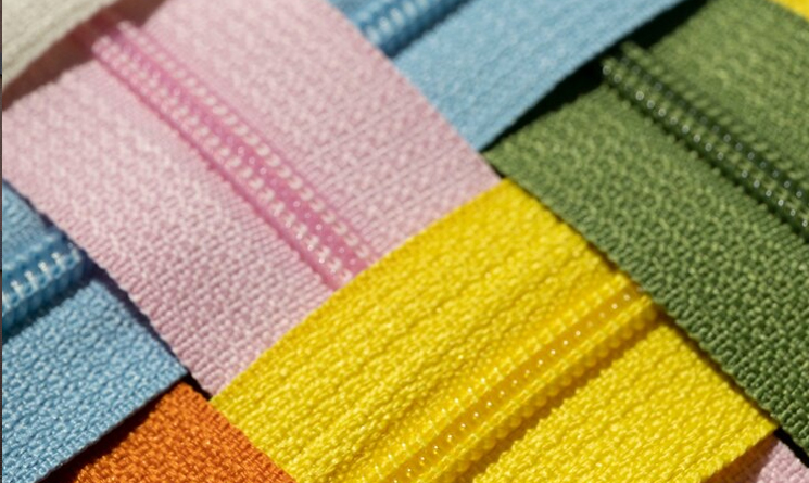 尼龍織帶的常見(jiàn)用途及優(yōu)勢(shì)